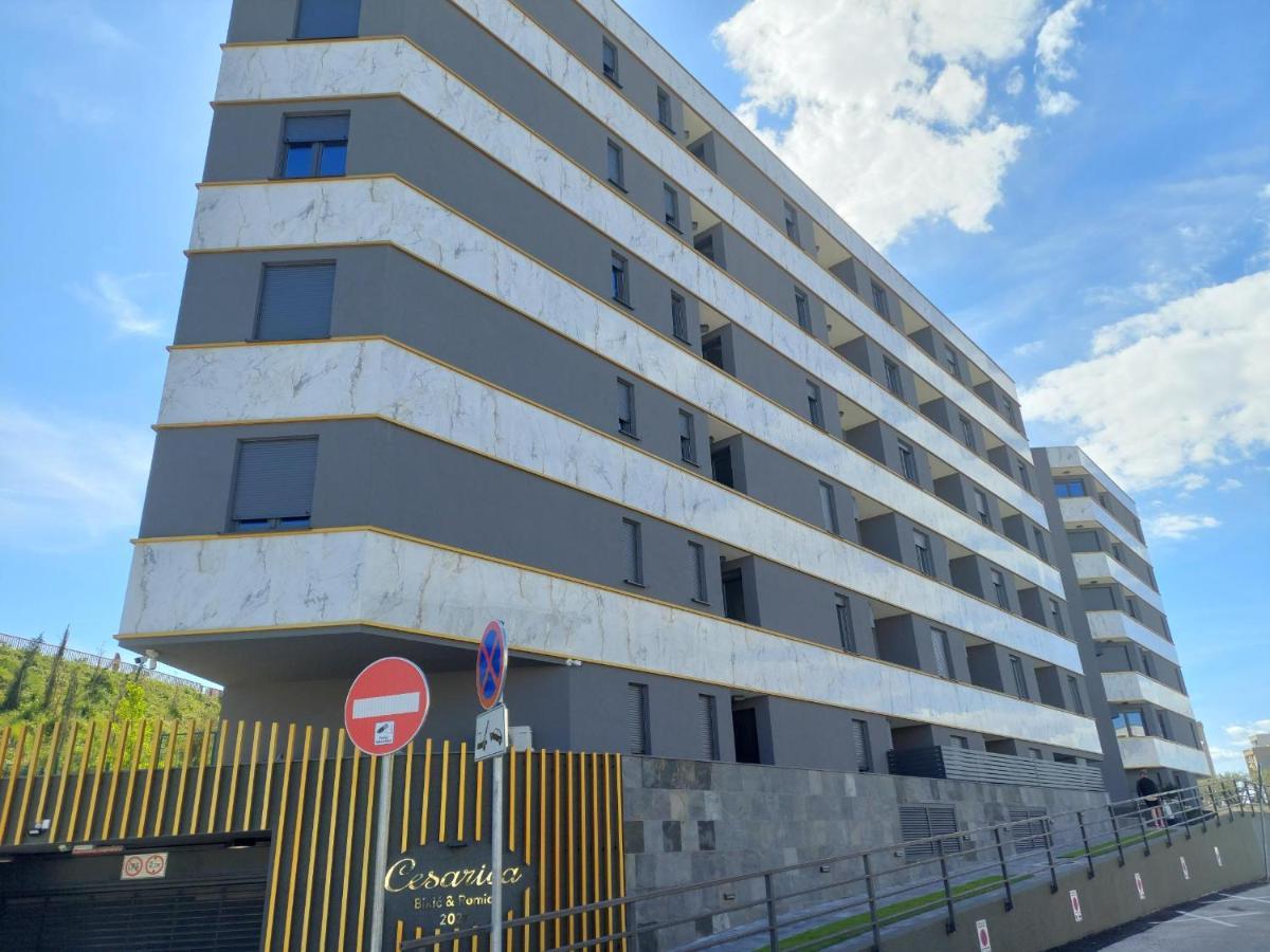 Apartment Paola With Free Private Parking Place Split Bagian luar foto