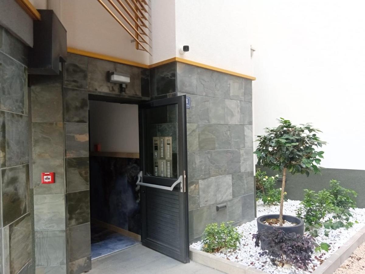 Apartment Paola With Free Private Parking Place Split Bagian luar foto